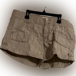 Final Price! 2 Pairs Juniors Size 14 Khaki Shorts (AE/Mossimo)
